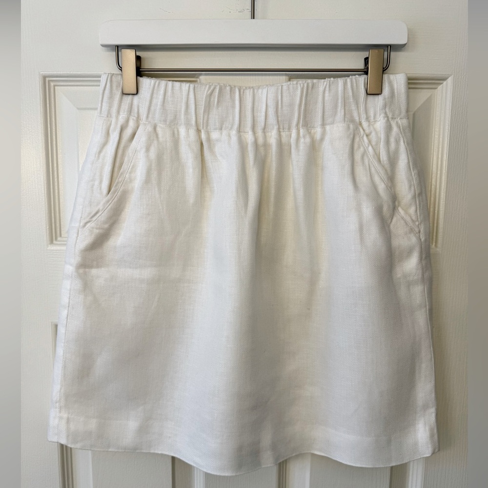 LOFT Linen Mini Skirt - White with Elastic Waist and Pockets - Size S